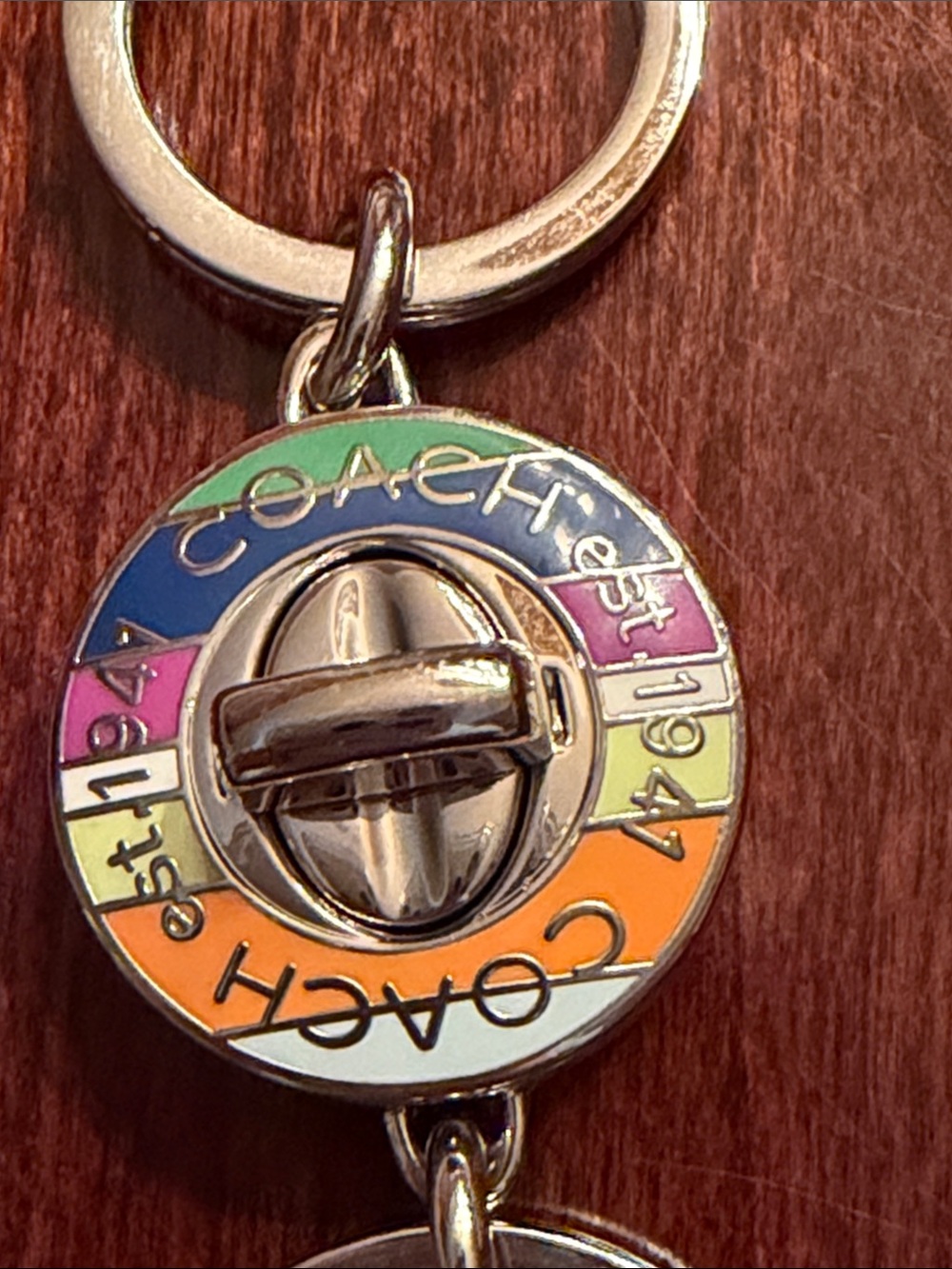 COACH Legacy Enamel Turnlock Valet Keyring-Silver Hardware - Picture 12 of 16